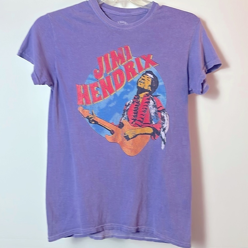 Authentic Jimi Hendrix Ladies Size Small Purple T Shirt.
